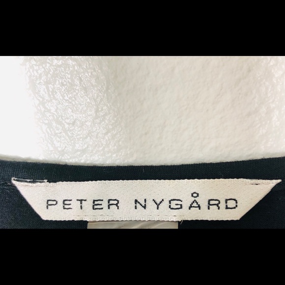 PETER NYGARD METALLIC TANK FULL FRONT DETAILS - Picture 3 of 3